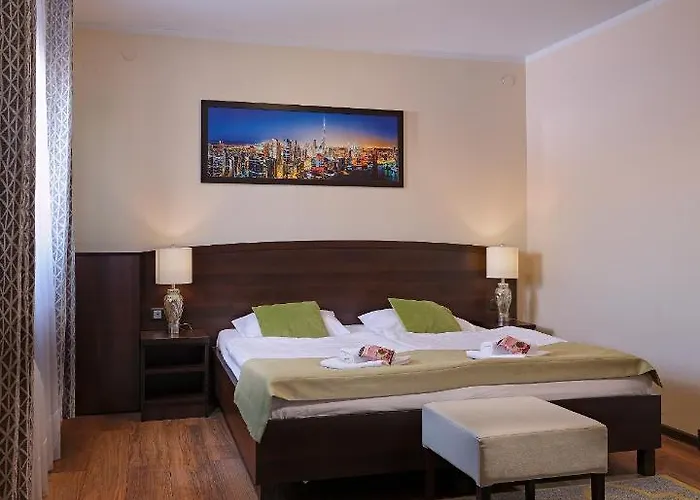 Lumen Apartahotel 4*