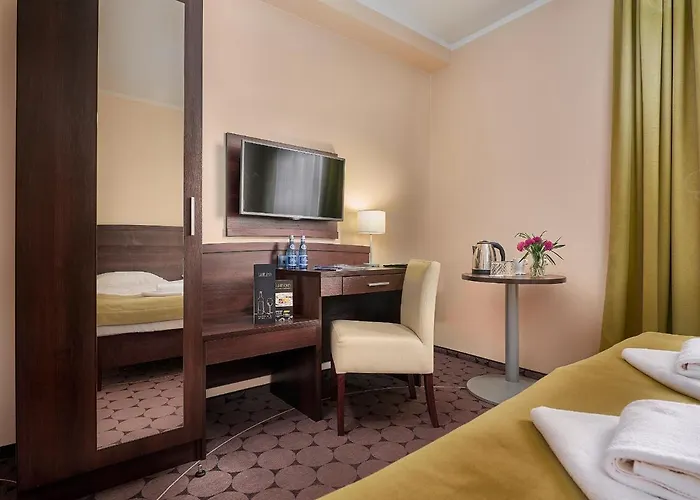 Apartahotel Lumen 4*