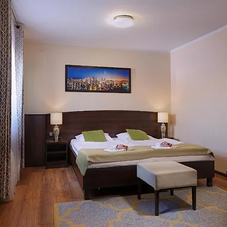 Lumen Ξενοδοχείο με διαμερίσματα 4*
