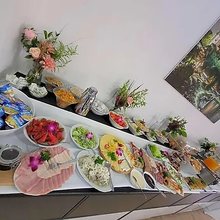 Aparhotel Lumen Otel