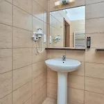 Lumen 3*